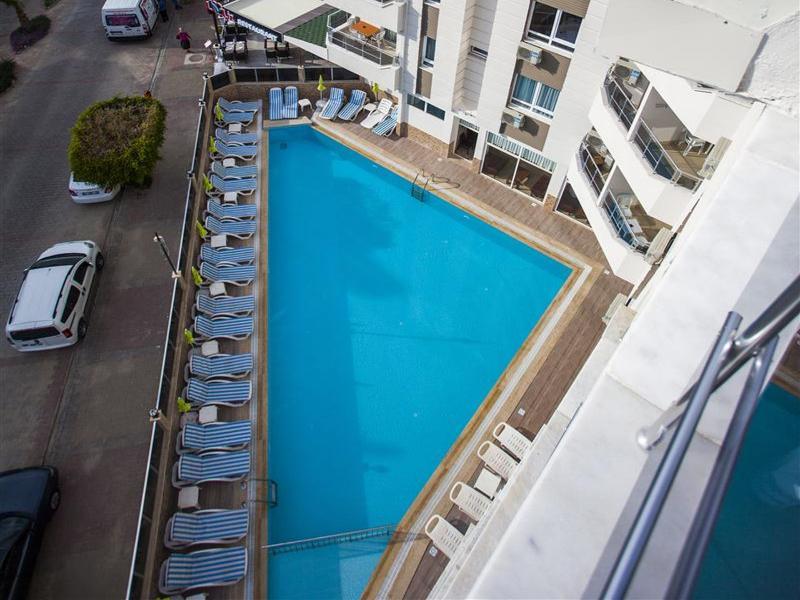 Boreas Suit Hotel 阿拉尼亚 外观 照片