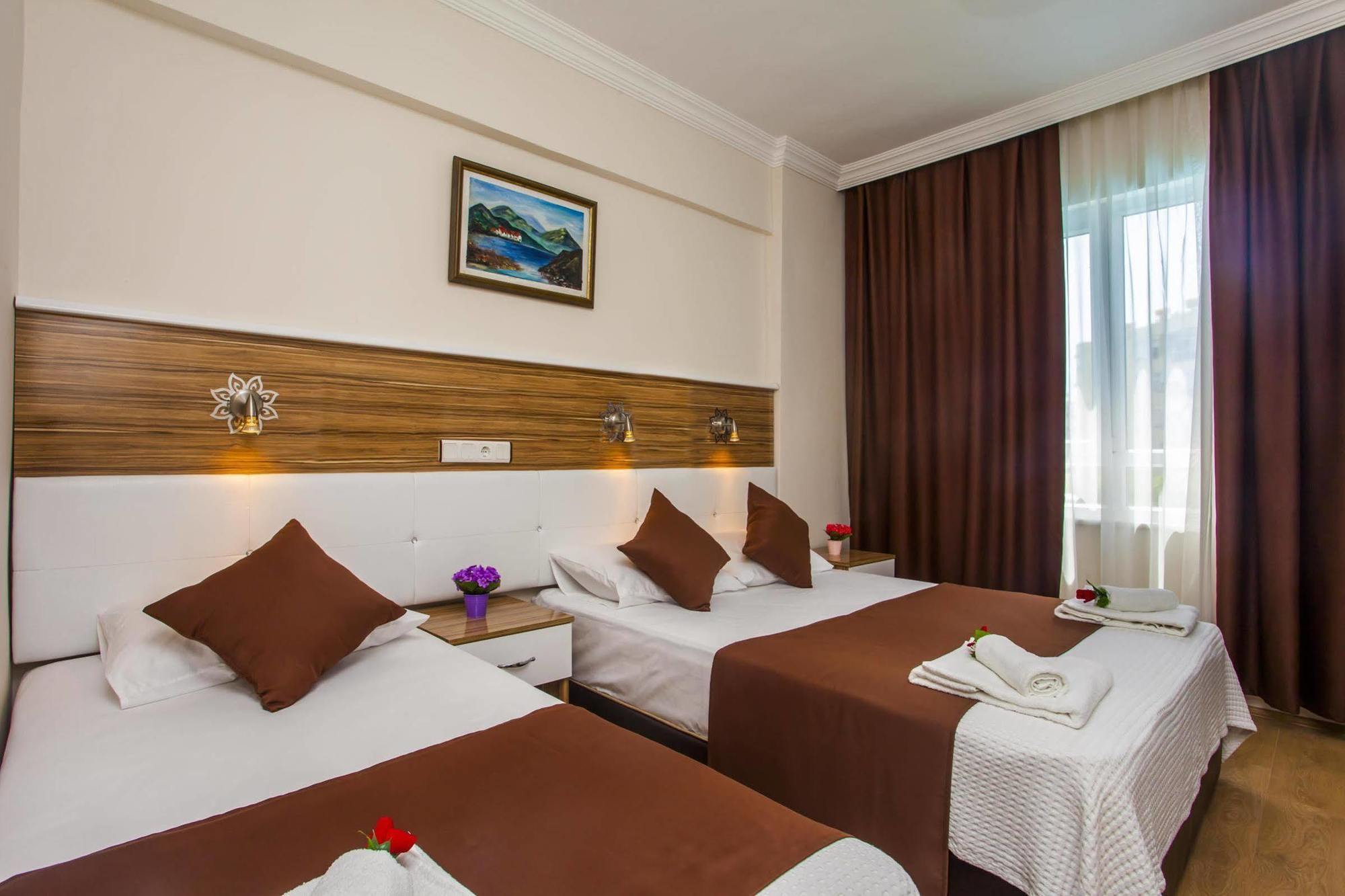 Boreas Suit Hotel 阿拉尼亚 外观 照片
